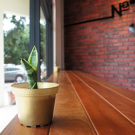 No.31 Maple Inn Simpang Ampat  Exteriér fotografie